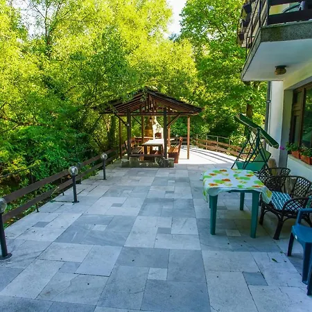 Planinska Sreshta 3* Balkanets (Lovech)