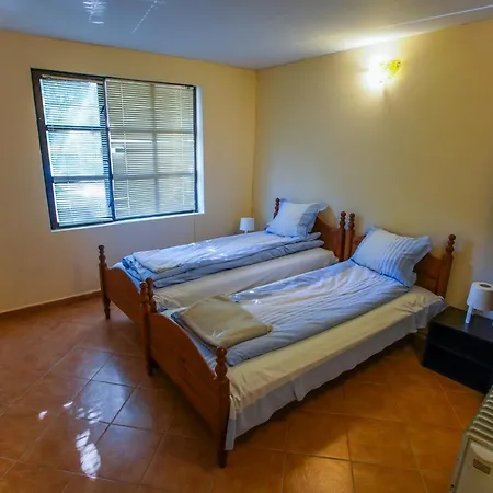 Planinska Sreshta 3* Balkanets (Lovech)