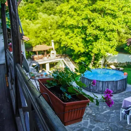 Planinska Sreshta 3* Balkanets (Lovech)